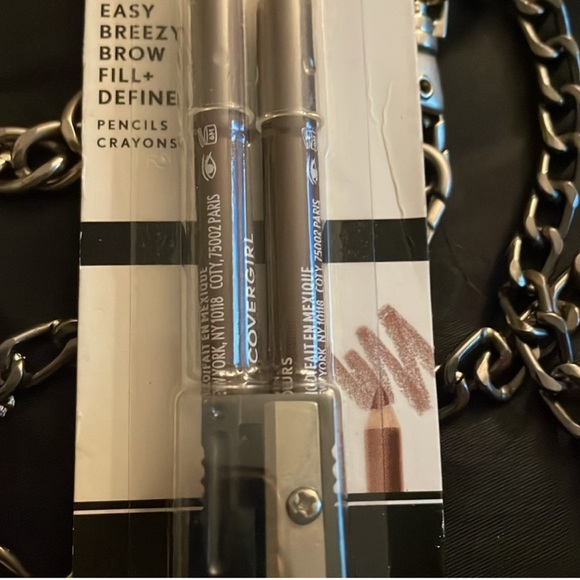 COVERGIRL-Soft Brown Easy Breezy Brow Fill Liner - Picture 4 of 4